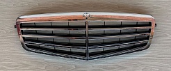 Решетка радиатора A2128800583 9040 (501805-J)Mercedes E-CLASS W212