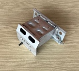 Крепление бампера левое 5701447040 Toyota Prius