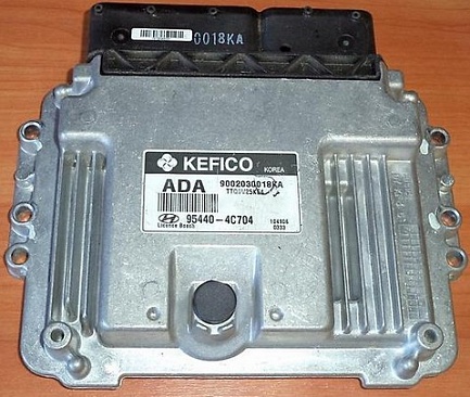 Блок управления акпп D4CB Euro 4 б.у.954404C704