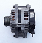 Генератор D4CB Euro 5 три контакта 13.5V 130A б.у. 373004A320