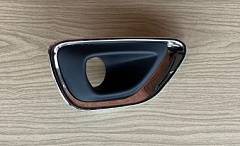 Накладка противотуманной фары правая 68143078AB (34T1272) Grand Cherokee 2011-2016